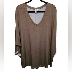 Misia olive Green 3/4 sleeve top